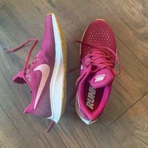 Nike Zoom Pegasus 35 {size 8}